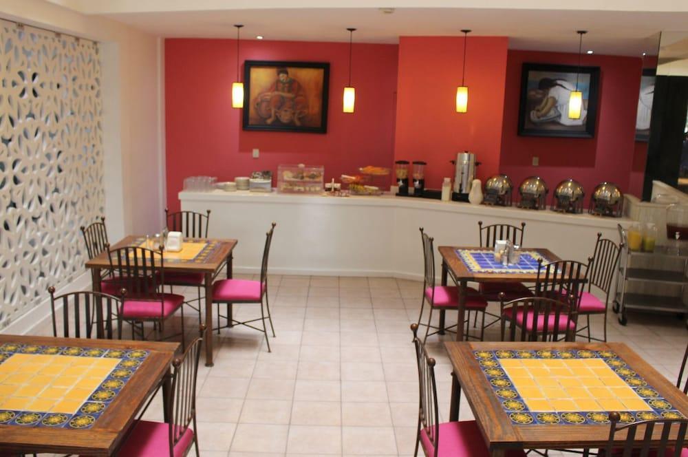Hotel Real Azteca Boulevard León Dış mekan fotoğraf